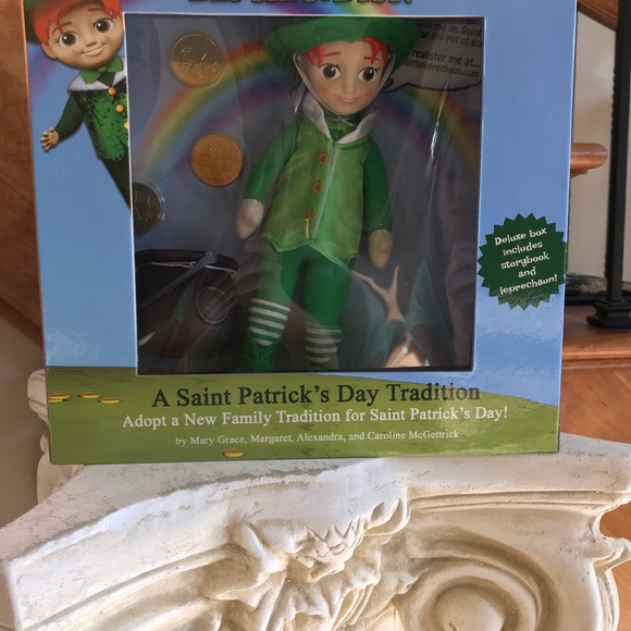 🍀LAST ONE Little Lucky Leprechaun Set🍀 - Picture 5 of 7